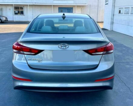 Сірий Хендай Елантра, об'ємом двигуна 2 л та пробігом 54 тис. км за 2600 $, фото 5 на Automoto.ua