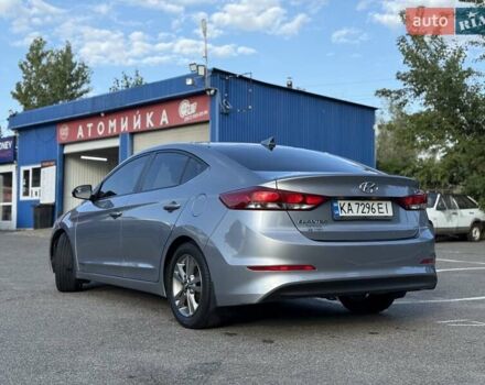 Серый Хендай Элантра, объемом двигателя 2 л и пробегом 84 тыс. км за 10990 $, фото 5 на Automoto.ua
