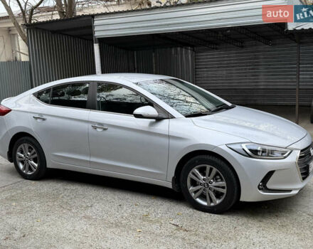 Серый Хендай Элантра, объемом двигателя 1.6 л и пробегом 47 тыс. км за 15800 $, фото 27 на Automoto.ua