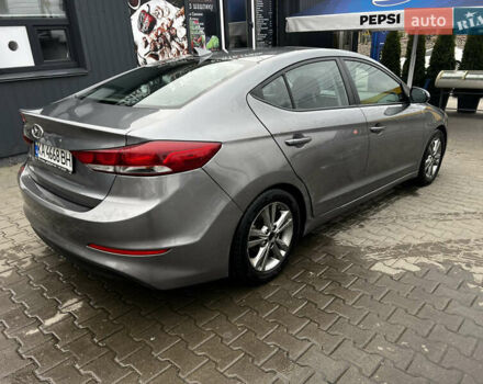 Сірий Хендай Елантра, об'ємом двигуна 2 л та пробігом 79 тис. км за 9900 $, фото 2 на Automoto.ua