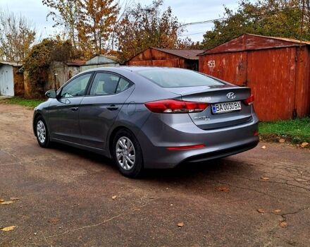 Хендай Элантра 2017 в Кропивницком (Кировограде) на Automoto.ua Серый Хендай Элантра, объемом двигателя 2 л и пробегом 177 тыс. км за 10900 $, фото 5 на Automoto.ua