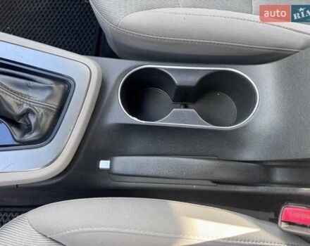 Серый Хендай Элантра, объемом двигателя 2 л и пробегом 157 тыс. км за 12500 $, фото 15 на Automoto.ua