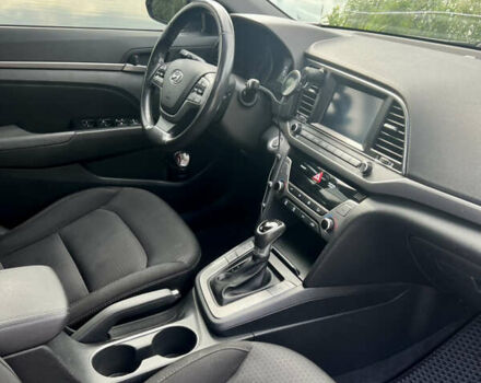 Серый Хендай Элантра, объемом двигателя 2 л и пробегом 169 тыс. км за 13300 $, фото 29 на Automoto.ua