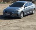 Сірий Хендай Елантра, об'ємом двигуна 2 л та пробігом 212 тис. км за 9900 $, фото 1 на Automoto.ua