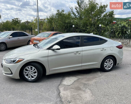 Серый Хендай Элантра, объемом двигателя 2 л и пробегом 135 тыс. км за 12300 $, фото 1 на Automoto.ua