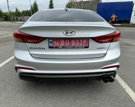 Сірий Хендай Елантра, об'ємом двигуна 1.6 л та пробігом 140 тис. км за 12200 $, фото 7 на Automoto.ua