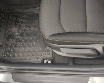 Сірий Хендай Елантра, об'ємом двигуна 2 л та пробігом 74 тис. км за 14700 $, фото 12 на Automoto.ua