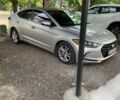 Серый Хендай Элантра, объемом двигателя 2 л и пробегом 180 тыс. км за 11000 $, фото 1 на Automoto.ua