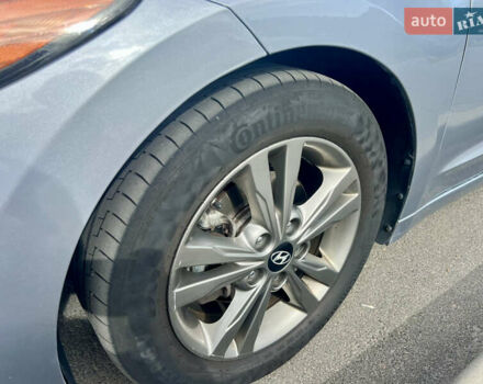 Серый Хендай Элантра, объемом двигателя 2 л и пробегом 169 тыс. км за 13300 $, фото 14 на Automoto.ua