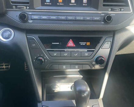 Серый Хендай Элантра, объемом двигателя 1.59 л и пробегом 101 тыс. км за 9500 $, фото 8 на Automoto.ua