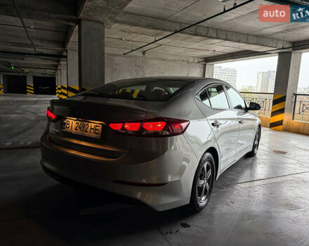 Серый Хендай Элантра, объемом двигателя 2 л и пробегом 160 тыс. км за 12900 $, фото 1 на Automoto.ua