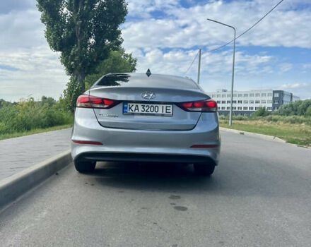 Серый Хендай Элантра, объемом двигателя 2 л и пробегом 169 тыс. км за 13300 $, фото 12 на Automoto.ua