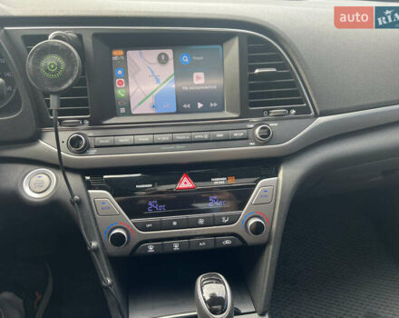 Серый Хендай Элантра, объемом двигателя 2 л и пробегом 169 тыс. км за 13300 $, фото 33 на Automoto.ua