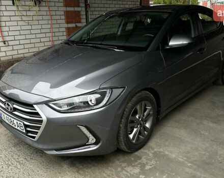 Серый Хендай Элантра, объемом двигателя 2 л и пробегом 35 тыс. км за 13300 $, фото 2 на Automoto.ua