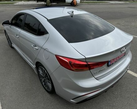 Сірий Хендай Елантра, об'ємом двигуна 1.6 л та пробігом 140 тис. км за 12200 $, фото 6 на Automoto.ua