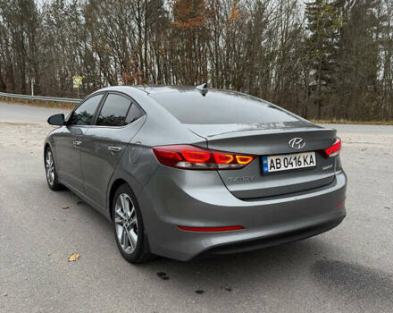 Серый Хендай Элантра, объемом двигателя 2 л и пробегом 132 тыс. км за 13500 $, фото 3 на Automoto.ua