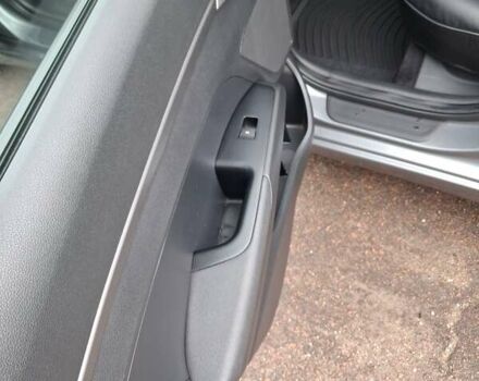 Хендай Элантра 2017 в Кропивницком (Кировограде) на Automoto.ua Серый Хендай Элантра, объемом двигателя 2 л и пробегом 177 тыс. км за 10900 $, фото 11 на Automoto.ua