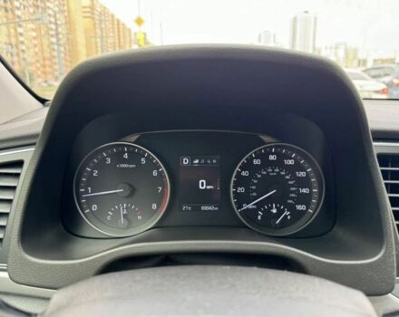 Сірий Хендай Елантра, об'ємом двигуна 2 л та пробігом 110 тис. км за 8800 $, фото 13 на Automoto.ua