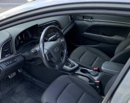 Сірий Хендай Елантра, об'ємом двигуна 2 л та пробігом 81 тис. км за 14400 $, фото 8 на Automoto.ua