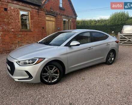 Сірий Хендай Елантра, об'ємом двигуна 2 л та пробігом 101 тис. км за 11900 $, фото 6 на Automoto.ua