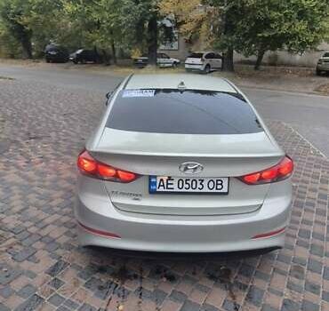 Хендай Элантра 2017 в Новомосковске на Automoto.ua Серый Хендай Элантра, объемом двигателя 2 л и пробегом 205 тыс. км за 9700 $, фото 6 на Automoto.ua