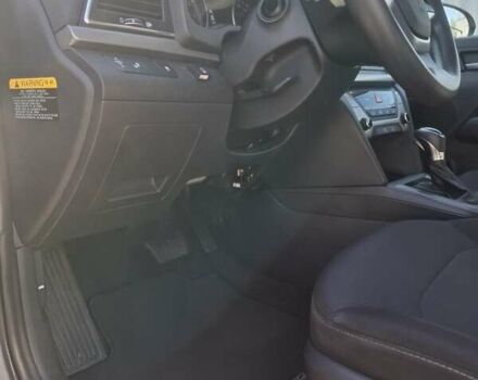 Сірий Хендай Елантра, об'ємом двигуна 2 л та пробігом 114 тис. км за 11500 $, фото 18 на Automoto.ua