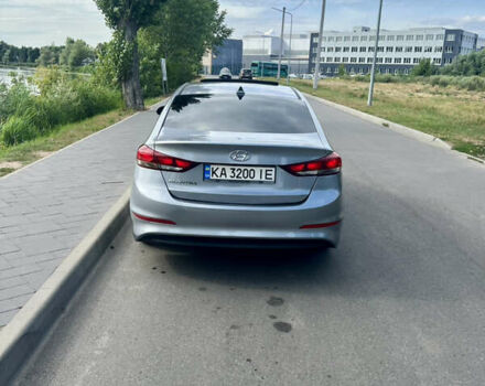 Серый Хендай Элантра, объемом двигателя 2 л и пробегом 169 тыс. км за 13300 $, фото 11 на Automoto.ua