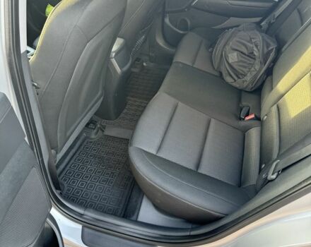 Хендай Элантра 2018 в Борисполе на Automoto.ua Серый Хендай Элантра, объемом двигателя 1.6 л и пробегом 135 тыс. км за 13500 $, фото 7 на Automoto.ua