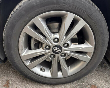 Серый Хендай Элантра, объемом двигателя 1.6 л и пробегом 111 тыс. км за 11900 $, фото 12 на Automoto.ua