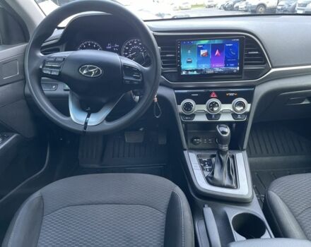 Серый Хендай Элантра, объемом двигателя 2 л и пробегом 96 тыс. км за 12399 $, фото 10 на Automoto.ua