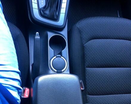 Серый Хендай Элантра, объемом двигателя 2 л и пробегом 183 тыс. км за 15000 $, фото 6 на Automoto.ua