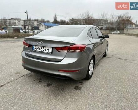 Серый Хендай Элантра, объемом двигателя 2 л и пробегом 175 тыс. км за 11200 $, фото 15 на Automoto.ua