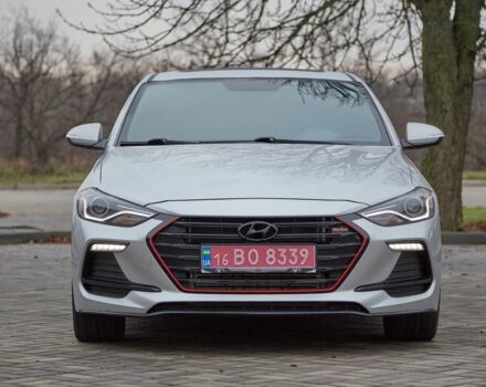 Серый Хендай Элантра, объемом двигателя 1.6 л и пробегом 145 тыс. км за 12500 $, фото 1 на Automoto.ua