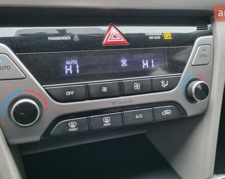Серый Хендай Элантра, объемом двигателя 2 л и пробегом 89 тыс. км за 11100 $, фото 26 на Automoto.ua