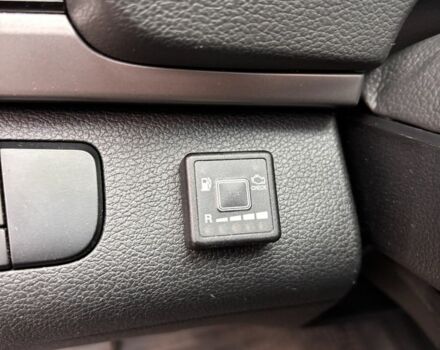 Сірий Хендай Елантра, об'ємом двигуна 1.6 л та пробігом 111 тис. км за 11900 $, фото 19 на Automoto.ua