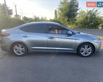 Серый Хендай Элантра, объемом двигателя 2 л и пробегом 96 тыс. км за 9800 $, фото 7 на Automoto.ua