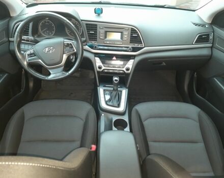 Сірий Хендай Елантра, об'ємом двигуна 0 л та пробігом 132 тис. км за 10900 $, фото 14 на Automoto.ua