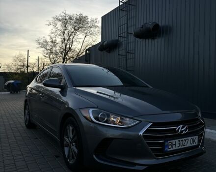Сірий Хендай Елантра, об'ємом двигуна 2 л та пробігом 160 тис. км за 12800 $, фото 1 на Automoto.ua