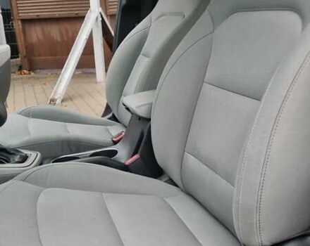 Серый Хендай Элантра, объемом двигателя 2 л и пробегом 89 тыс. км за 11100 $, фото 13 на Automoto.ua