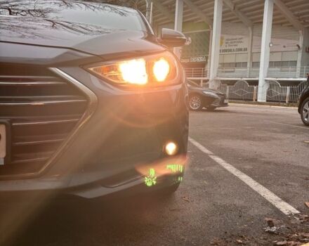 Сірий Хендай Елантра, об'ємом двигуна 1.6 л та пробігом 111 тис. км за 11900 $, фото 17 на Automoto.ua