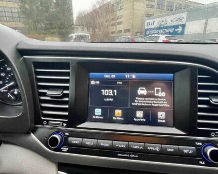 Серый Хендай Элантра, объемом двигателя 2 л и пробегом 66 тыс. км за 10500 $, фото 7 на Automoto.ua