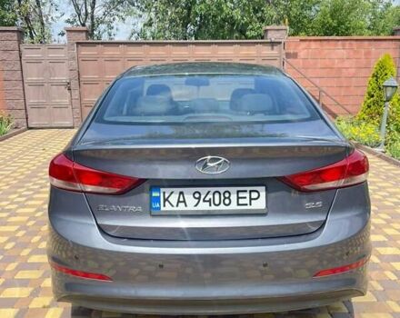 Серый Хендай Элантра, объемом двигателя 1.59 л и пробегом 173 тыс. км за 12000 $, фото 3 на Automoto.ua