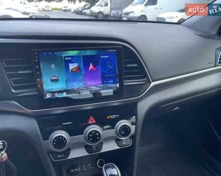 Серый Хендай Элантра, объемом двигателя 2 л и пробегом 97 тыс. км за 11999 $, фото 34 на Automoto.ua