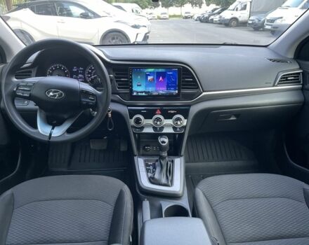 Серый Хендай Элантра, объемом двигателя 2 л и пробегом 96 тыс. км за 12399 $, фото 14 на Automoto.ua