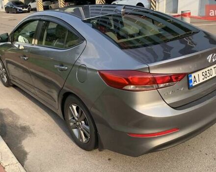 Сірий Хендай Елантра, об'ємом двигуна 2 л та пробігом 165 тис. км за 10700 $, фото 5 на Automoto.ua