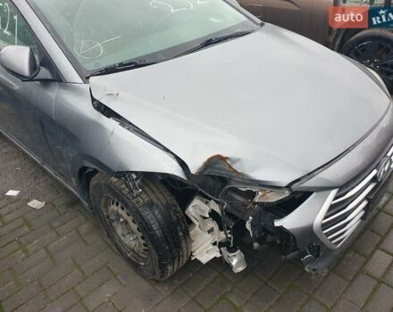 Сірий Хендай Елантра, об'ємом двигуна 2 л та пробігом 110 тис. км за 10300 $, фото 2 на Automoto.ua