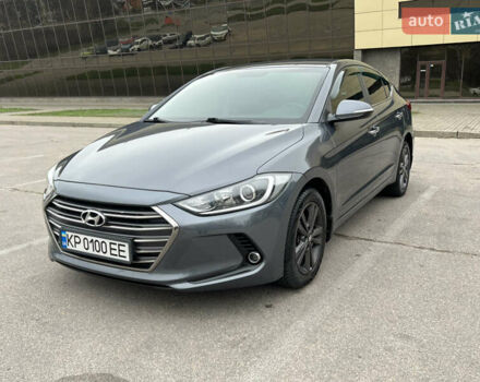 Серый Хендай Элантра, объемом двигателя 1.98 л и пробегом 128 тыс. км за 12500 $, фото 3 на Automoto.ua