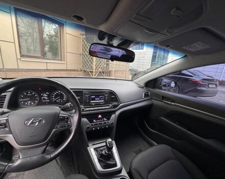 Сірий Хендай Елантра, об'ємом двигуна 1.6 л та пробігом 111 тис. км за 11900 $, фото 8 на Automoto.ua