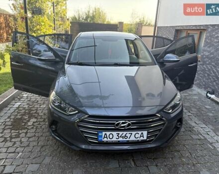 Серый Хендай Элантра, объемом двигателя 1.59 л и пробегом 92 тыс. км за 11000 $, фото 1 на Automoto.ua