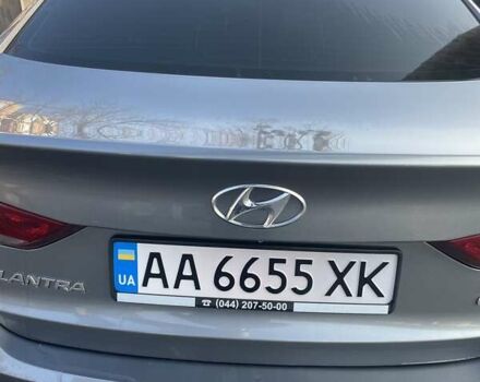 Сірий Хендай Елантра, об'ємом двигуна 1.6 л та пробігом 127 тис. км за 14400 $, фото 4 на Automoto.ua